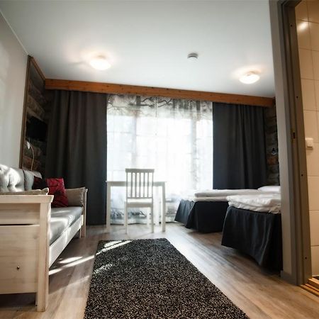 Wilderness Hotel Samperi Savukoski Екстер'єр фото